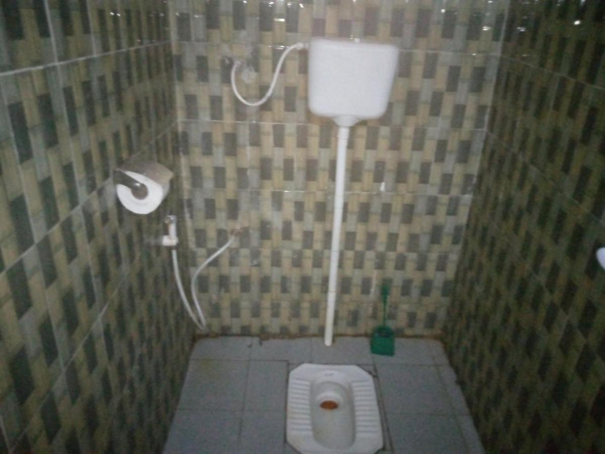 Kicec Bar And Guest House Airport Dar es Salaam Bagian luar foto