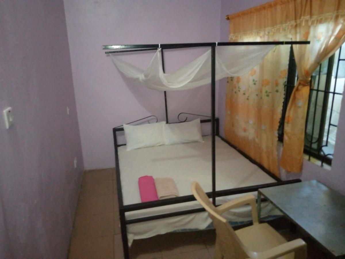 Kicec Bar And Guest House Airport Dar es Salaam Bagian luar foto