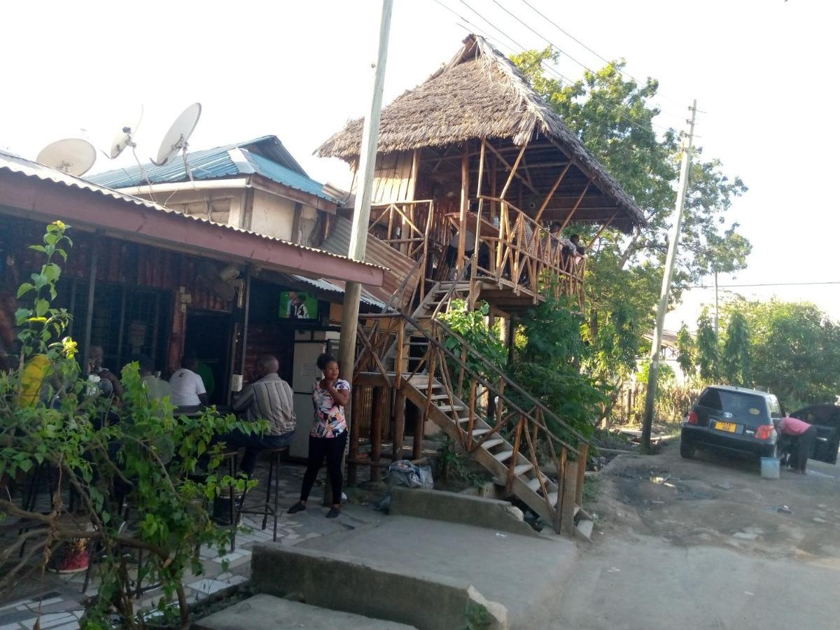 Kicec Bar And Guest House Airport Dar es Salaam Bagian luar foto