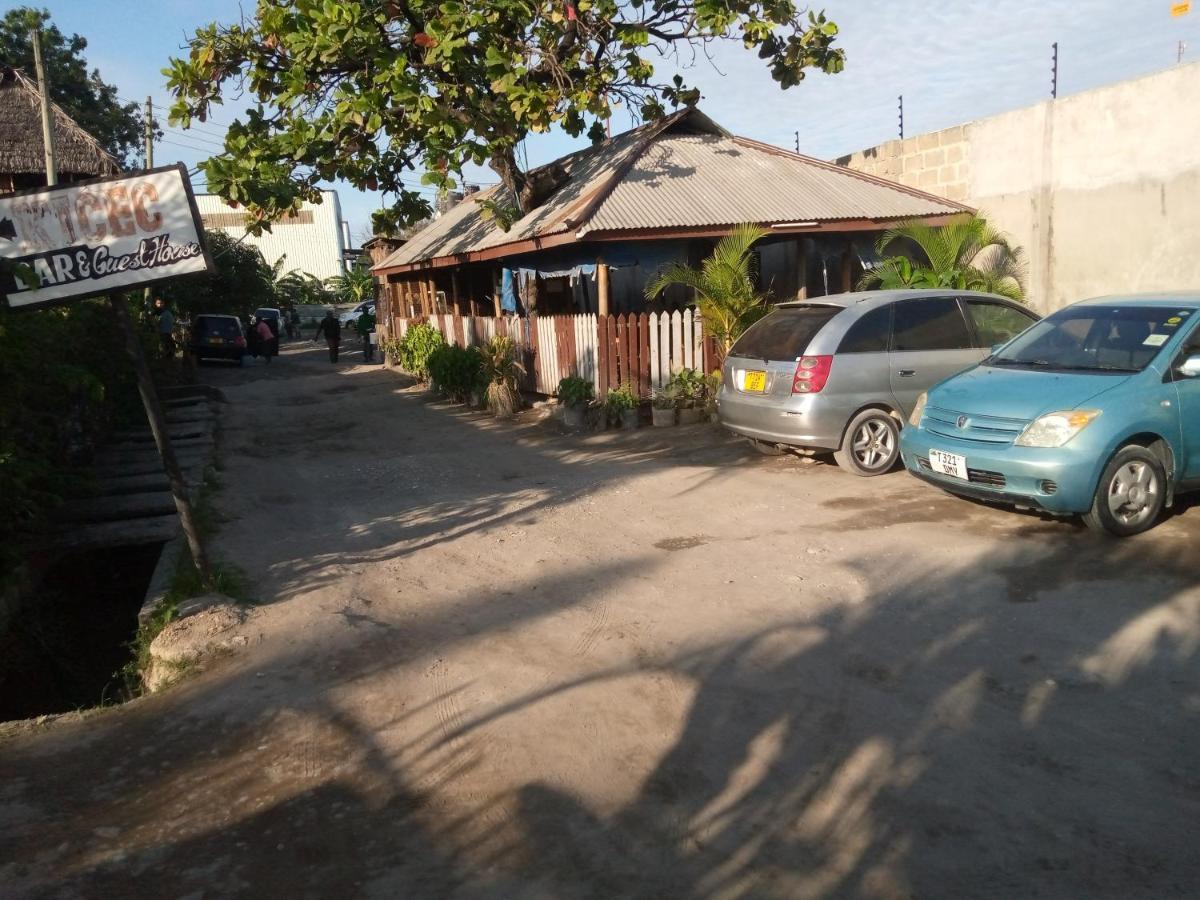 Kicec Bar And Guest House Airport Dar es Salaam Bagian luar foto