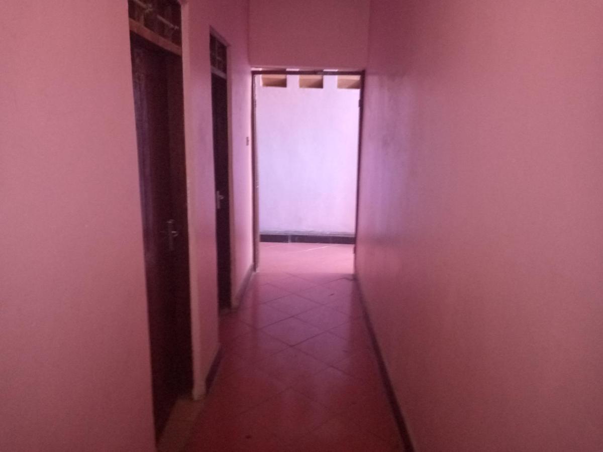 Kicec Bar And Guest House Airport Dar es Salaam Bagian luar foto