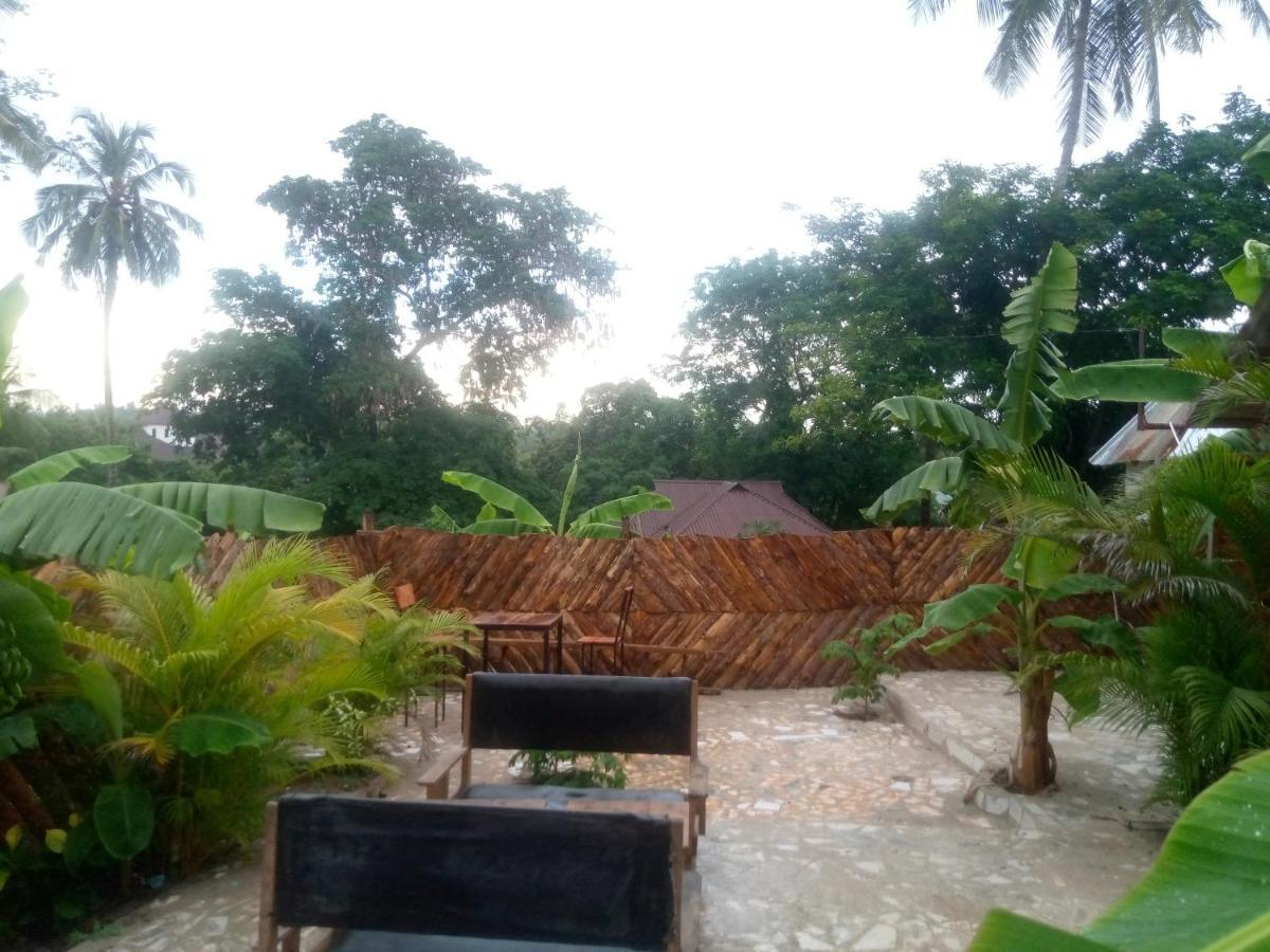 Kicec Bar And Guest House Airport Dar es Salaam Bagian luar foto